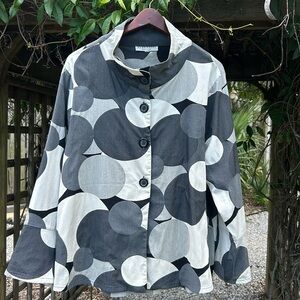 bryn Walker Black and White Circle Pattern Blazer